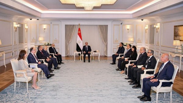  في أول زيارة رسمية إلى مصر.. الرئيس السيسي يستقبل رئيس وزراء لبنان نواف سلام