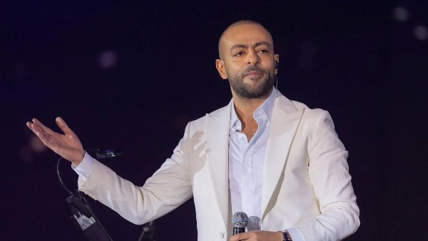 تامر عاشور