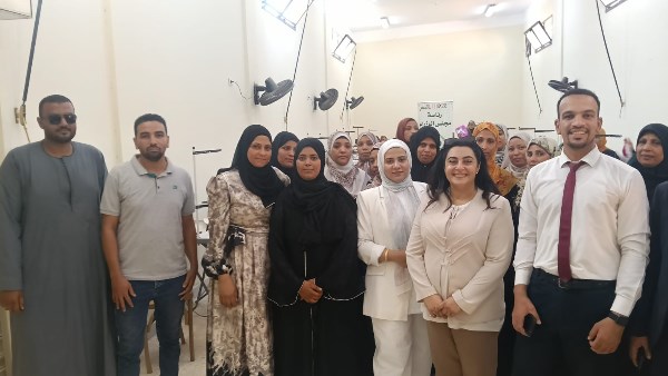 لدعم الصناعات الحرفية بالتعاون مع بنك مصر 