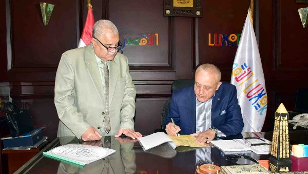 محافظ الأقصر يعتمد تنسيق الدور الثاني للشهادة الاعدادية 