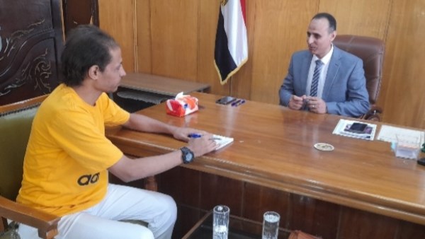 محرر بصراحة اثناء لقاء وكيل وزارة الصحة الجديد 