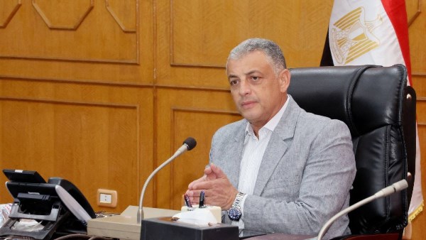 محافظ الاسماعيلية 