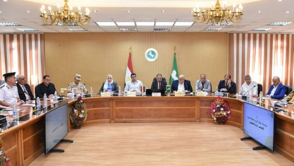 محافظ الشرقية 