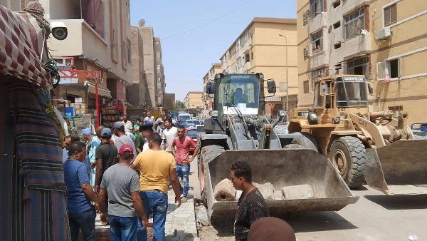 اثناء حمله ازاله التعديات علي اراضي الدوله بحي الاربعين