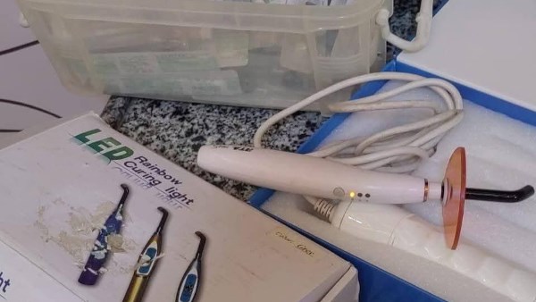 ضبط مركز تجميل بالبحيرة 