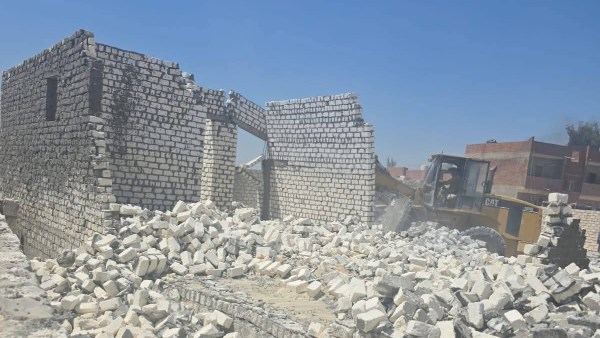 حملات إزالة بالبحيرة 