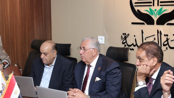  الأمين العام وأمين التنظيم