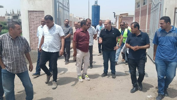 نائب محافظ الجيزة يتفقد قري سقارة وميت رهينة ودهشور بمركز  البدرشين