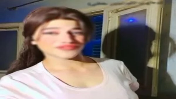 التيك توكر منتحل صفة سيدة