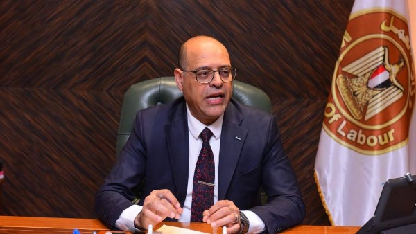 وزير العمل