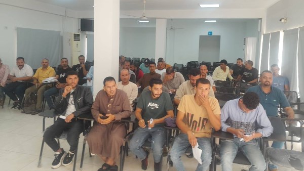 المتقدمين للاختبارات