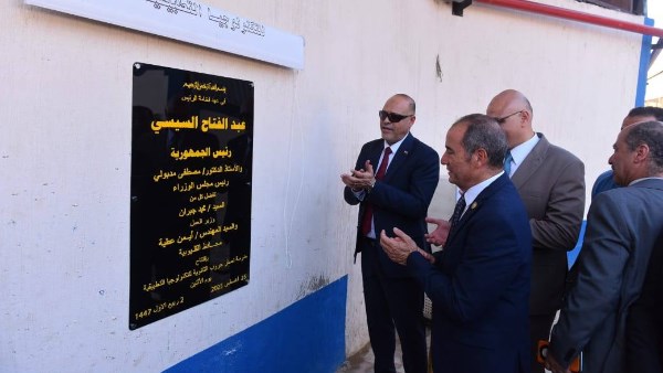 وزير العمل ومحافظ القليوبية