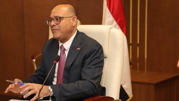 وزير العمل