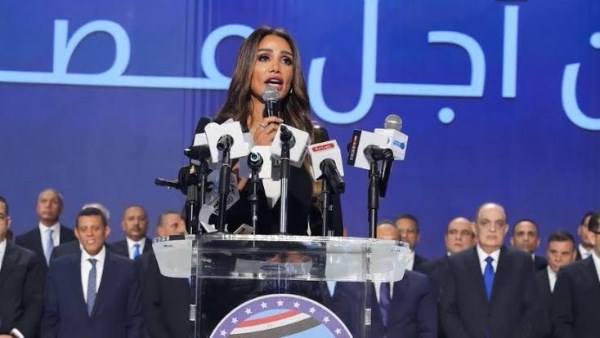النائبة إنچي نصيف، عضو مجلس الشيوخ عن محافظة الجيزة
