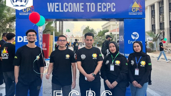 فريق كلية الحاسبات والذكاء الإصطناعى بجامعة الريادة للعلوم والتكنولوجيا RST