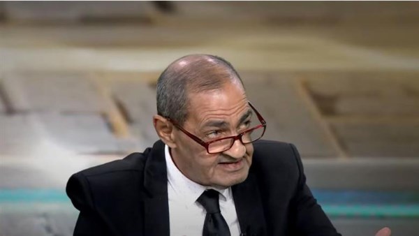 الكاتب الصحفي أسامة الدليل