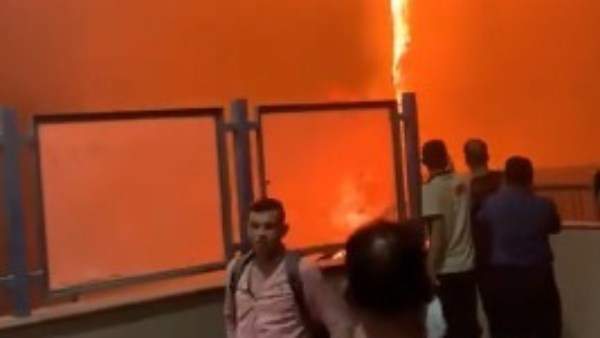 صور من الحريق