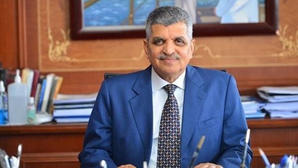  أسامة منير محمد ربيع، رئيس مجلس إدارة هيئة قناة السويس