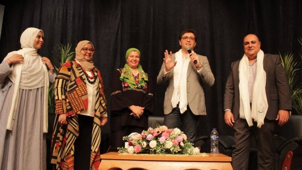 وزير الثقافة في لقاء حواري مفتوح مع فتيات البرنامج الرئاسي