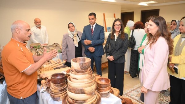 التضامن الاجتماعي تقرر مد فترة معرض ديارنا للحرف اليدوية