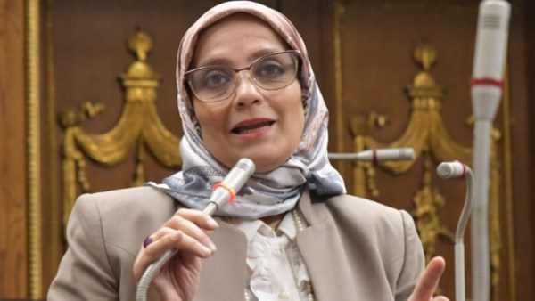 نجلاء العسيلي