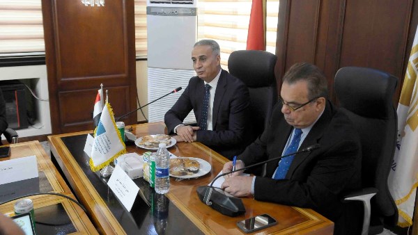 رئيس جهاز حماية المستهلك ووكيل اتحاد الصناعات