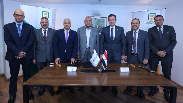 البنك الأهلي المصري يبرم بروتوكول تعاون مع شركة أجروفود لتجارة الأقطان وإنتاج التقاوي 