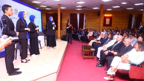 ملخص فعاليات اليوم الأول من المعسكر التدريبي لـ قادة مدارس الجمهورية