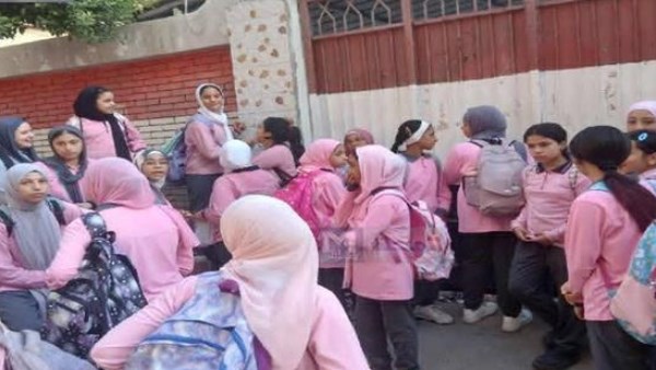 التحقيق مع مديرة مدرسة بالمحلة