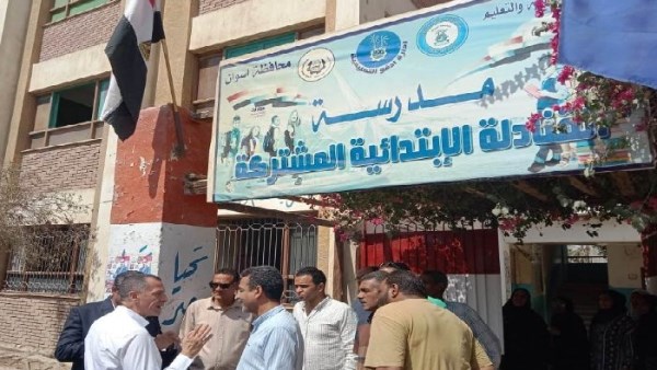 تكثيف الاستعدادات لبدء العام الدراسي الجديد بأسوان