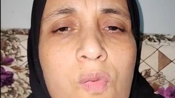  استغاثة والدة محمد ضحية أصدقائه في الدقهلية|