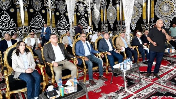 وزير الإسكان يتابع الموقف التنفيذي لعدد من المشروعات في البحيرة