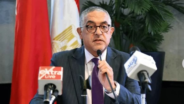 حسام هيبة الرئيس التنفيذي لهيئة الاستثمار والمناطق الحرة