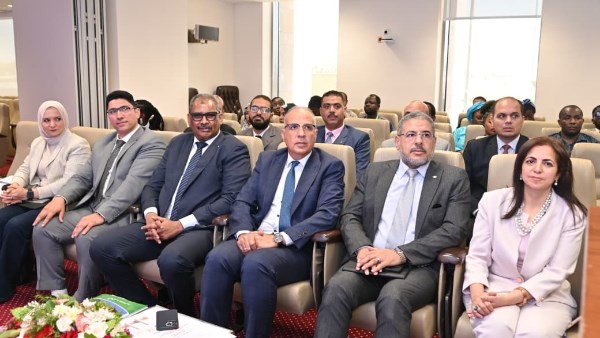 وزير الري ونظيرة السوداني يشهدان ختام دورة تدريبية أفريقية حول المنشآت الهيدروليكية