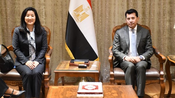 وزير الشباب والرياضة يستقبل الممثلة الجديدة لبرنامج الأمم المتحدة الإنمائي لتعزيز الشراكة ودعم تمكين الشباب في مصر