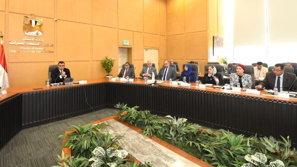 وزير الإسكان يترأس اجتماع اللجنة التنسيقية العليا لمتابعة مشروعات المدن الجديدة وتعظيم الموارد