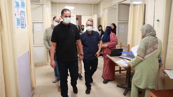 نائب وزير الصحة يتفقد مستشفيي التأمين الصحي والصدر بالمنيا