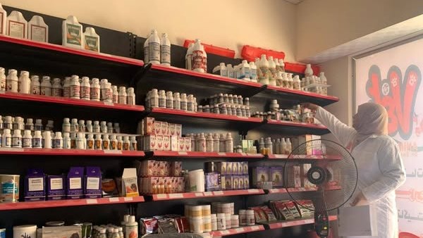 "الزراعة" تواصل حملاتها المكثفة للتفتيش على مراكز بيع وتداول المستحضرات البيطرية