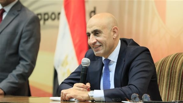 وزير التربية والتعليم والتعليم الفني- محمد عبداللطيف