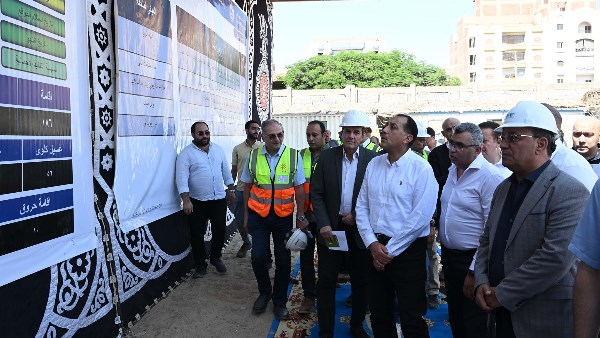 رئيس الوزراء يتفقد الأعمال الإنشائية لمشروع مستشفى أشمون المركزي الجديد