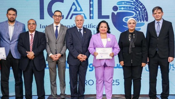 د. هبة صلاح تحصد أول رخصة دولية للذكاء الاصطناعي "ICAIL "من وزارة الشباب والرياضة