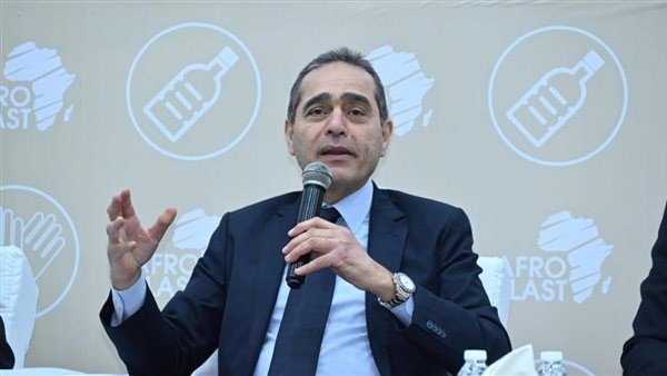 خالد أبو المكارم
