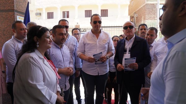 افتتاح وحدة الأورام والأطفال المبتسرين بمستشفى الكرنك 