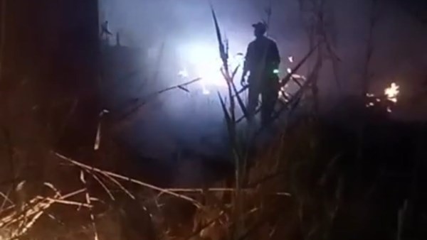 السيطرة على حريق هيش بمبنى الري القديم في أباظة