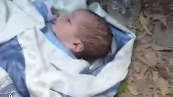 العثور على رضيع بالطريق الدائري في الفيوم