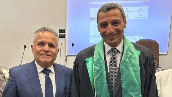 محافظ السويس الدكتور اركان حرب طارق حامد الشاذلي برفقه رئيس جامعه السويس الدكتور اشرف حنيجل