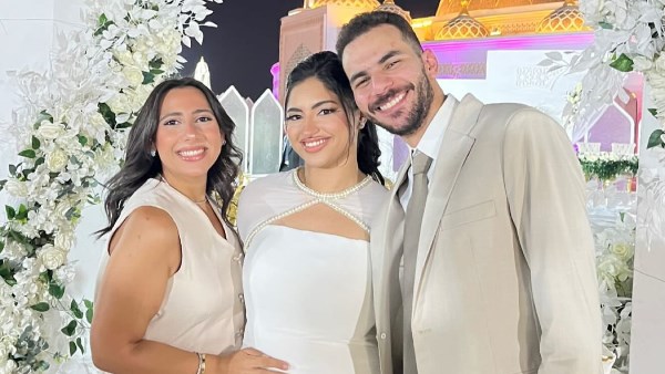 مشهد من الحفل مشهد من الحفل