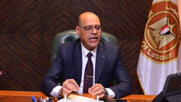 وزير العمل