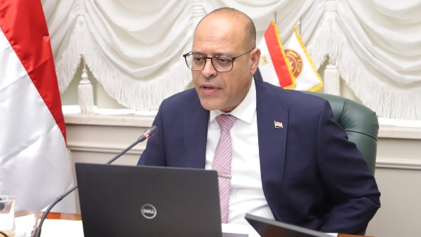وزير العمل
