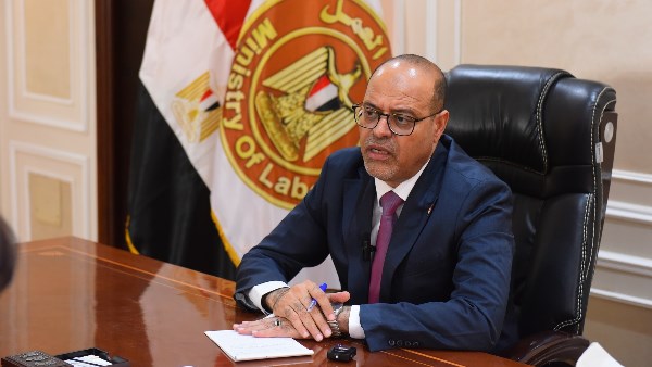 وزير العمل